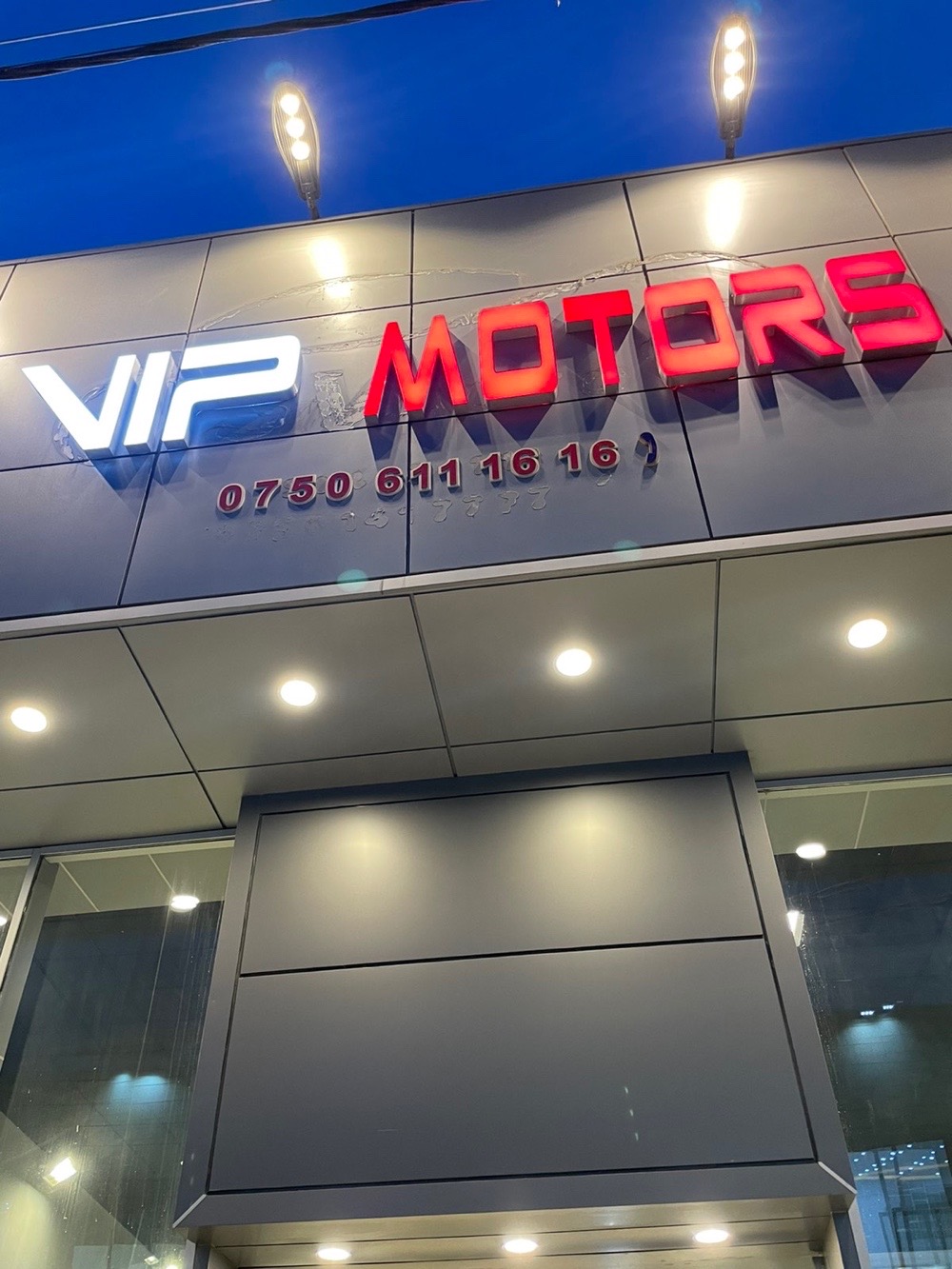 Vip Motors